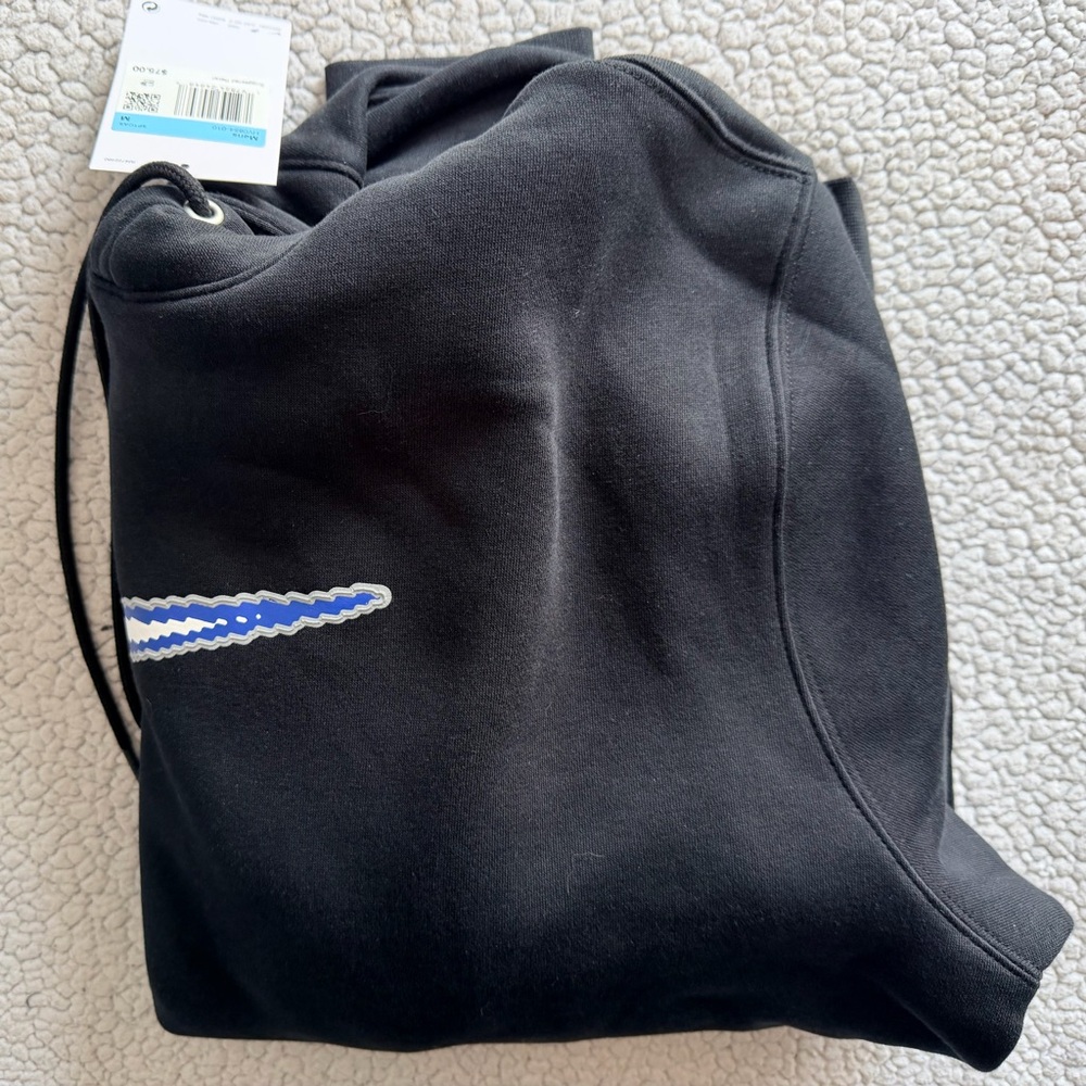 Nike Hoodie - Picture 2 of 3